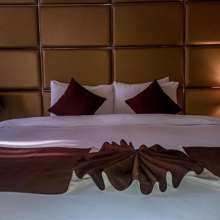 Summerset Continental Hotel By Usuma Mobushipe Bagian luar foto